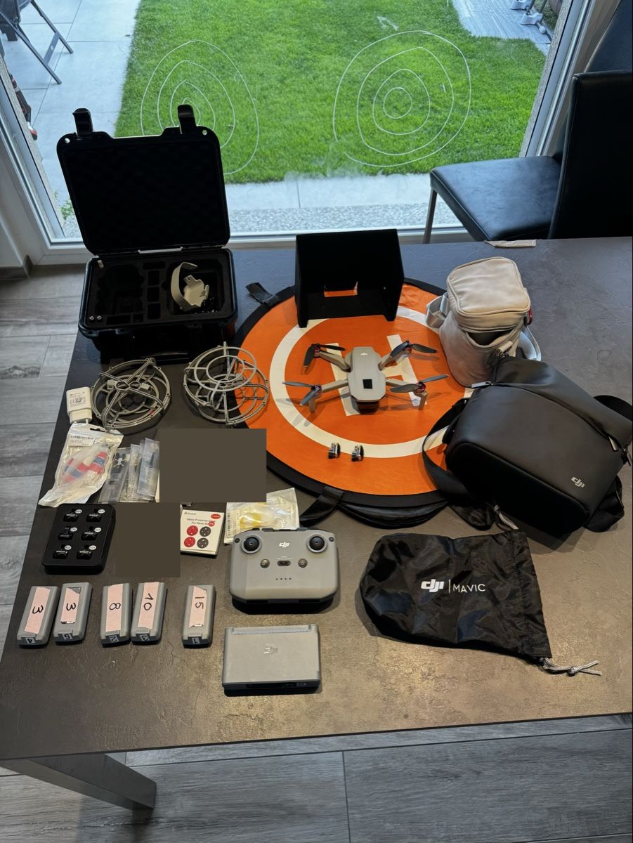 DJI Modellismo RC: Dji mini 2 et accessoires – Usato da Veyras venduto da Suter_Dany