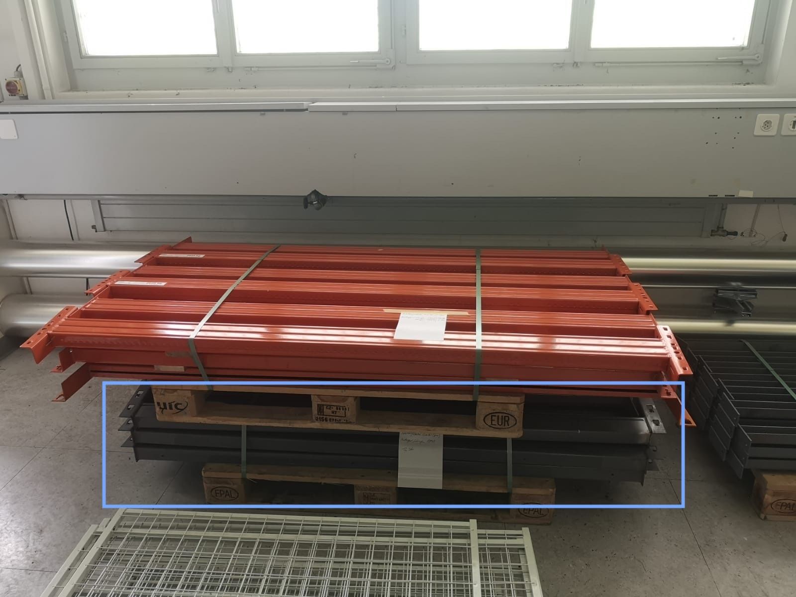 Scaffali: FOCO Palettengestell Traversen Grau – Usato da Winterthur venduto da ReUse_Baumarkt 3