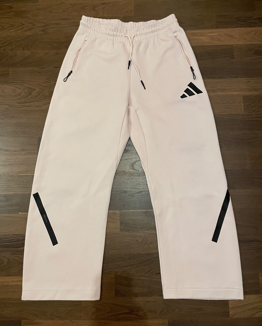 Adidas Pantaloni: adidas training pant M – Usato da Olten venduto da B3ren