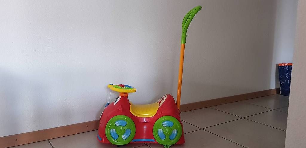 Chicco Fahrzeuge für Kinder: Chicco move – Gebraucht aus Villars-sur-Glâne von Mark_988 4