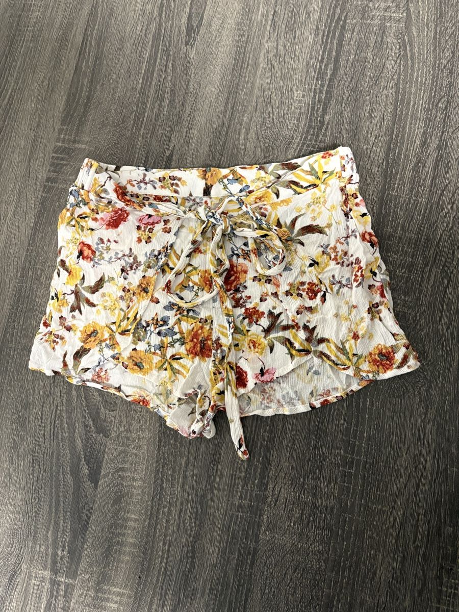 Pull&Bear Hosen: Damen Shorts,Gr.S;Pull&Bear… – Gebraucht aus Winterthur von Nena222 5
