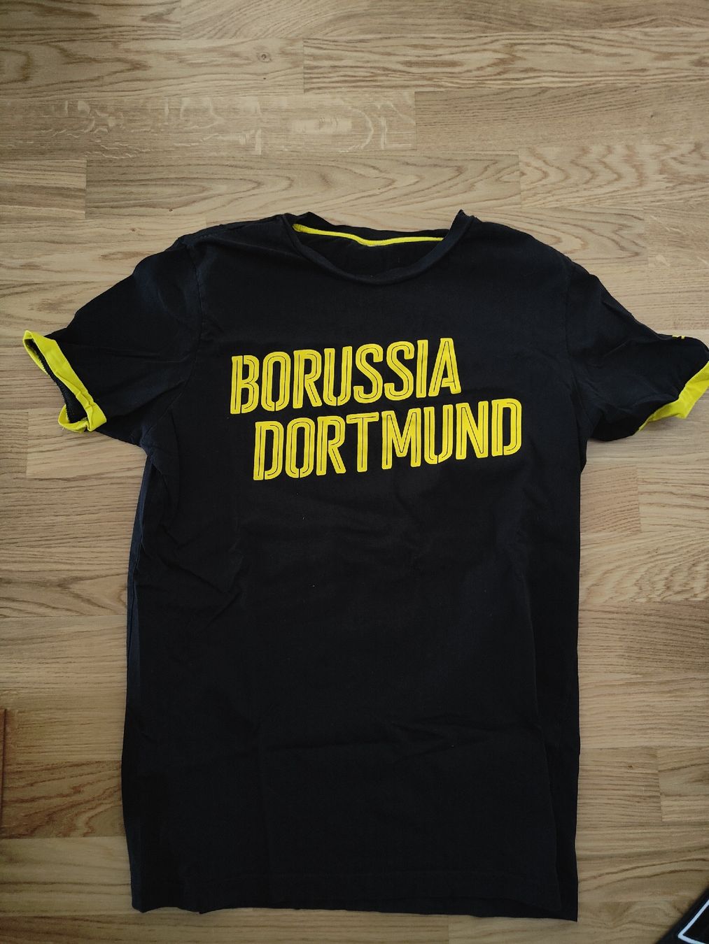 T-shirt: TShirt, Dormund – Nuovo (secondo la descrizione) da Muttenz venduto da NMtn.