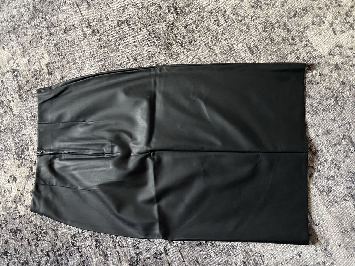 H&M Röcke: Rock schwarz Lederimitat H & M – Neu (gemäss Beschreibung) aus Bubendorf von KaubkueRe 3