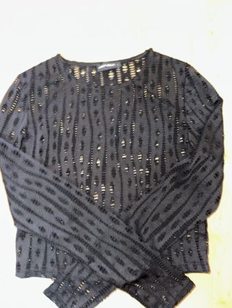 Schwarzes Longsleeve, Grösse M