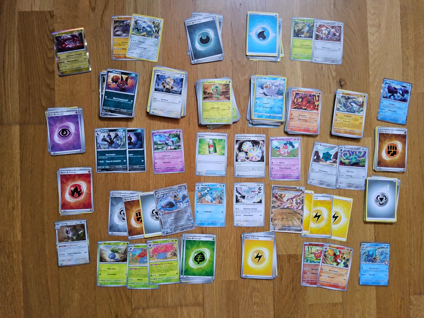 Pokémon Sammelbilder & Trading cards: Pokemon Karten 250 Stück inkl.zwei EX – Neu (gemäss Beschreibung) aus Freudwil von freny24