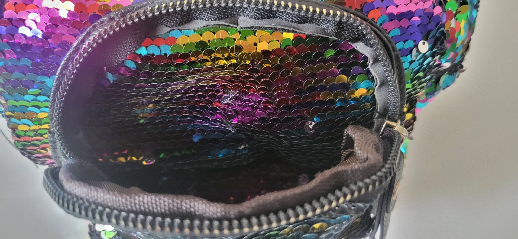 Zaini: Rucksack mit Pailletten  – Usato da Bolligen venduto da Mvg27 1