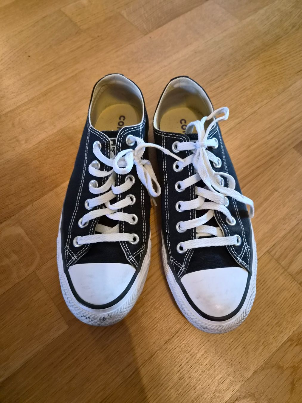 Converse Herrenschuhe: Converse Chuck Taylor All Star Schwarz – Gebraucht aus Dübendorf von leh_ra95