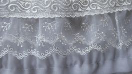 1 mal Romantischer Vorhang 86/100cm