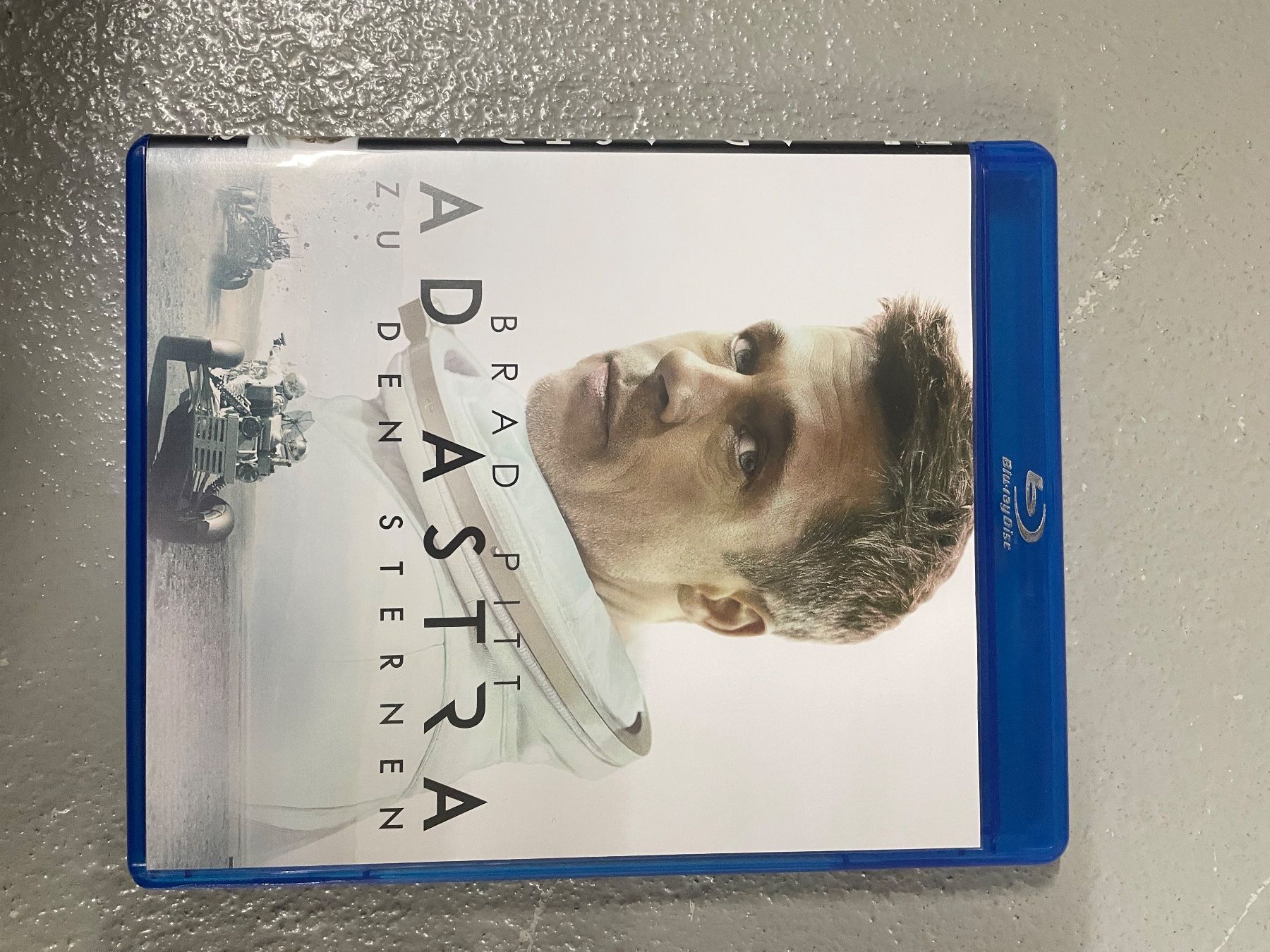 Tutti i DVDs: Ad Astra (Bluray) – Usato da Hinwil venduto da Sennur84