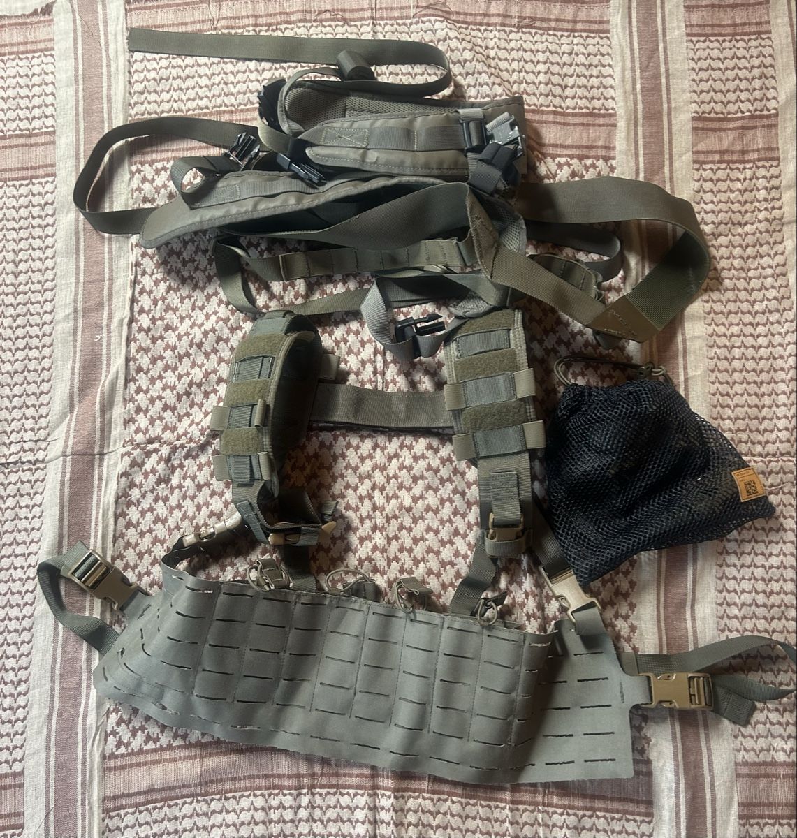 Schweizer Armee Uniformi: Mbas14 Chest Rig – Usato da Trimstein venduto da BigFoot85