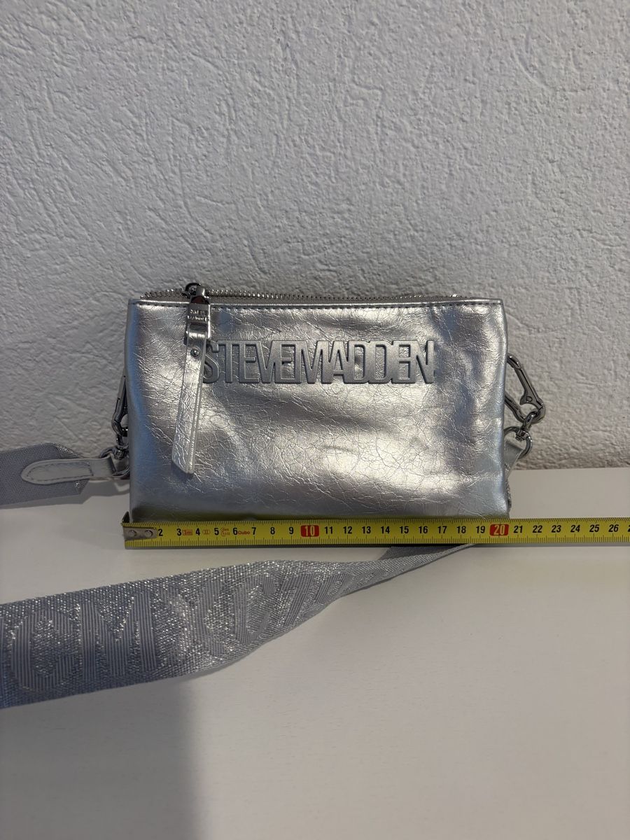 Steve Madden Taschen für Damen: Steve Madden Tasche silber  – Neu (gemäss Beschreibung) aus Bülach von kittygismo