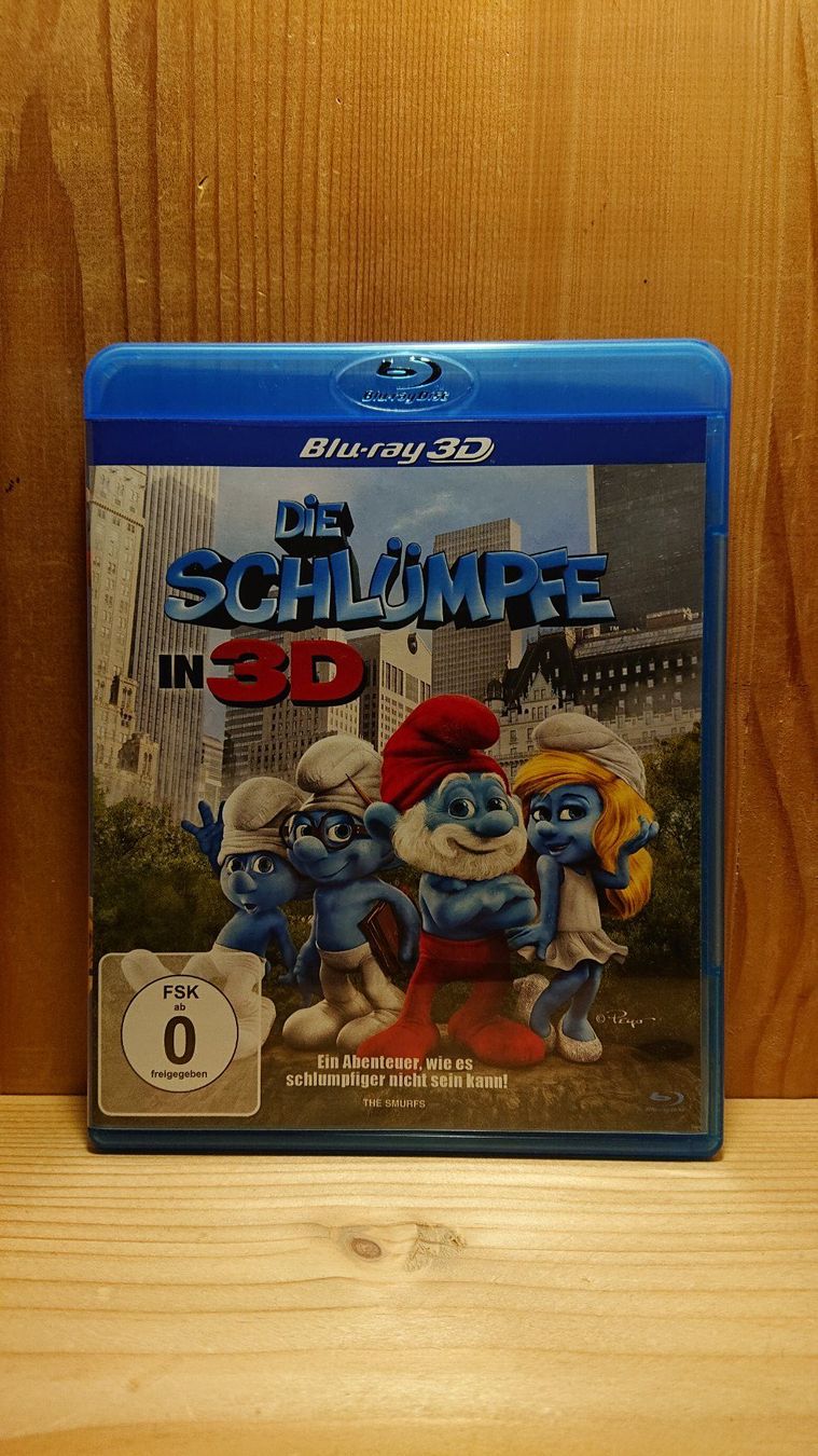 Tutti i DVDs: DIE SCHLÜMPFE in 3D und 2D Blu-Ray – Usato da Wilderswil venduto da Exebub