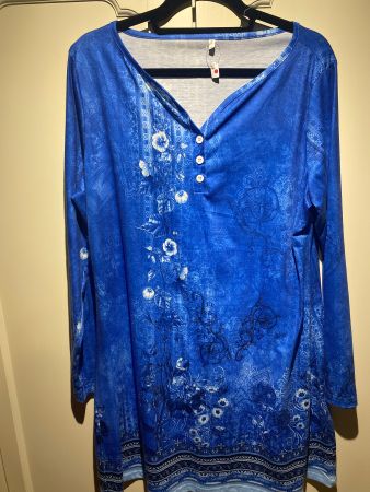 DAMENKLEID BLAU-WEISS