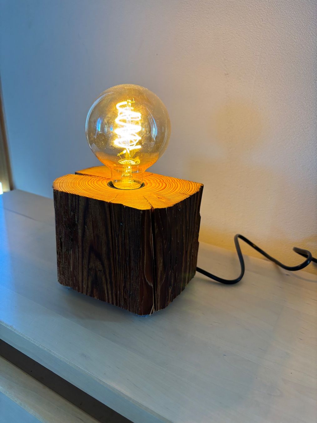 Lampade: Altholzlampe rustikal / DIY-Lampe / Nr 3 – Nuovo (secondo la descrizione) da Flawil venduto da lukas002