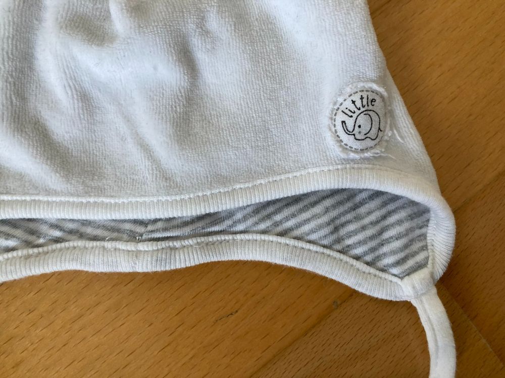 Kappe mit Bändel und Öhrchen | Kaufen auf Ricardo