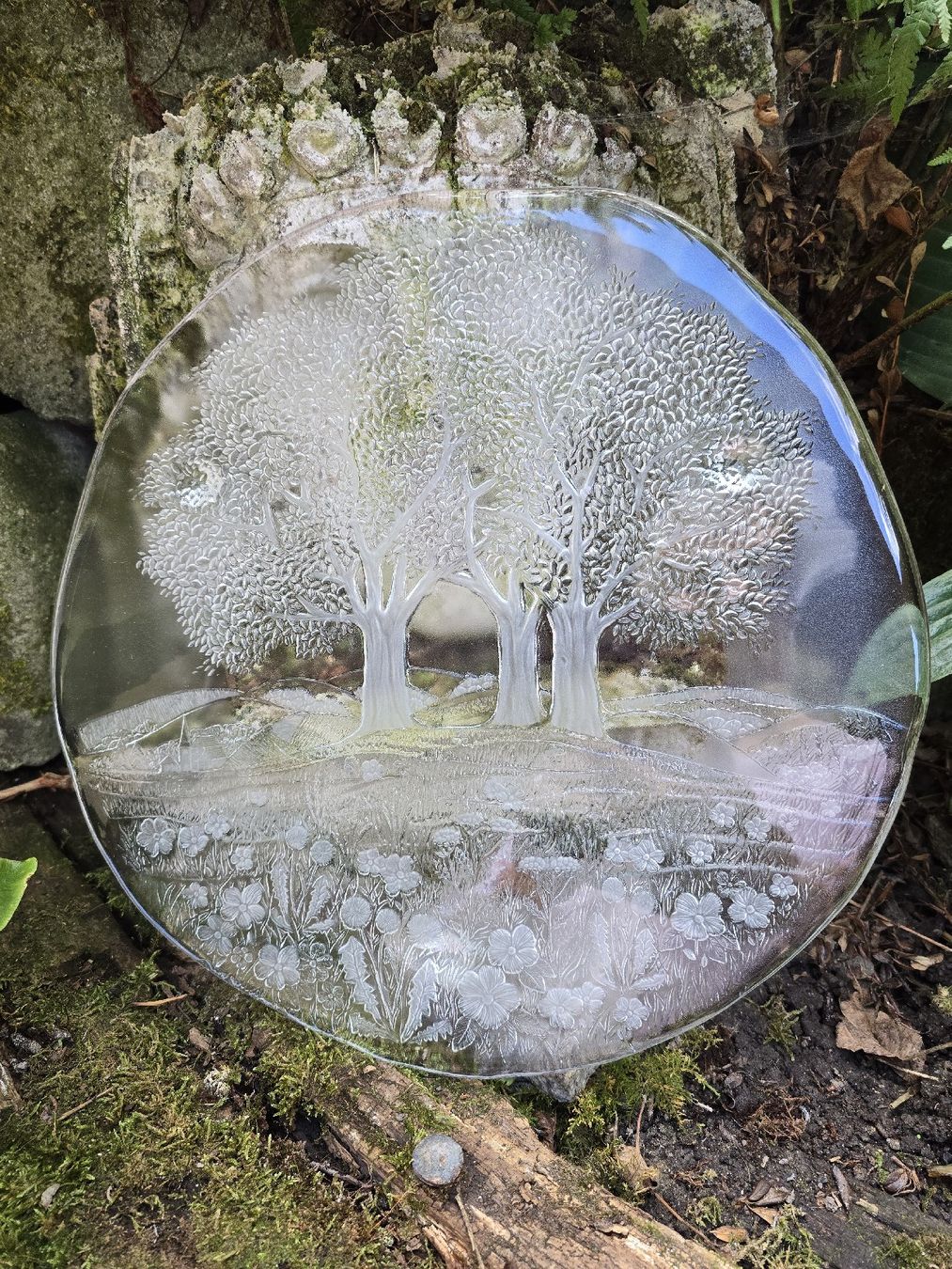 Glasi Hergiswil Plateaux: Glasplatte Hergiswil mit Baumrelief  – D'occasion à Walkringen par Vanuca 3