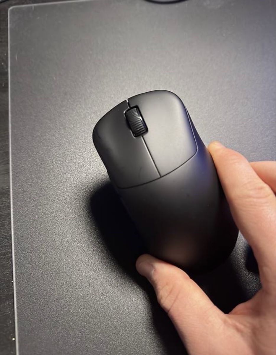Mouse: Gaming maus rawm er21pro – Usato da Oberrohrdorf venduto da tech.inventory