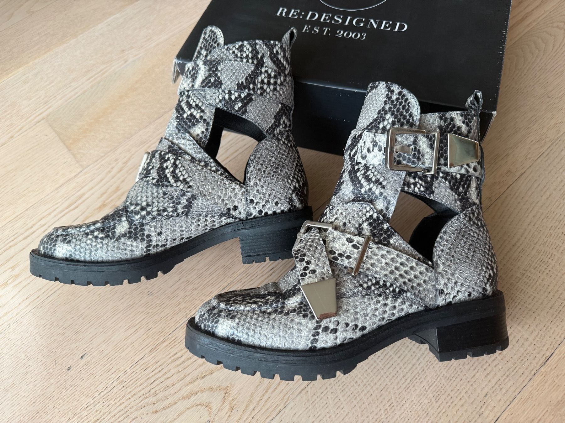 Scarpe da donna: Stiefeletten Ankel Boots Gr.39 – Usato da Wallisellen venduto da Rally68