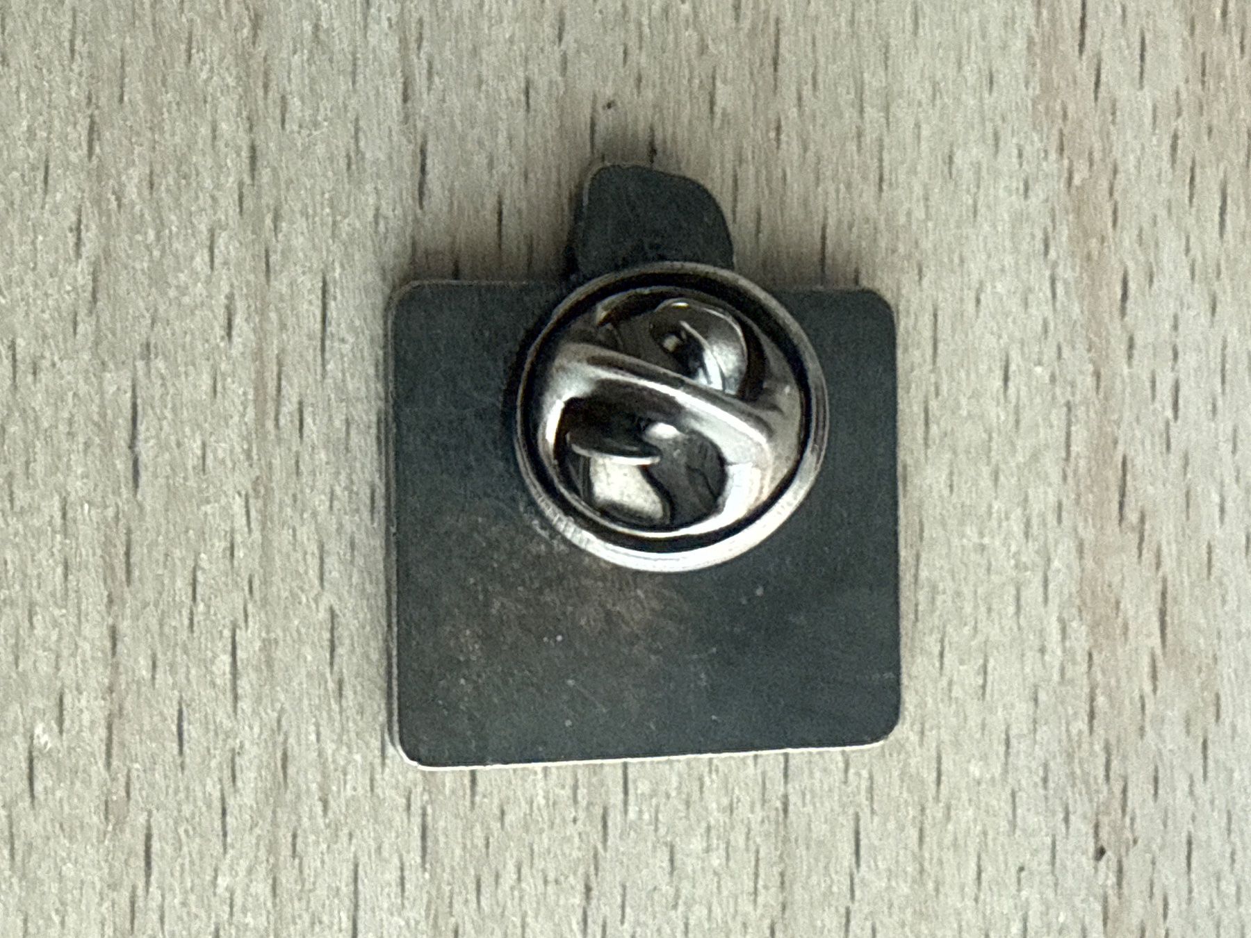 Plaketten & Abzeichen: Pin  Weider – Gebraucht aus Glattbrugg von Schweigmatt 1