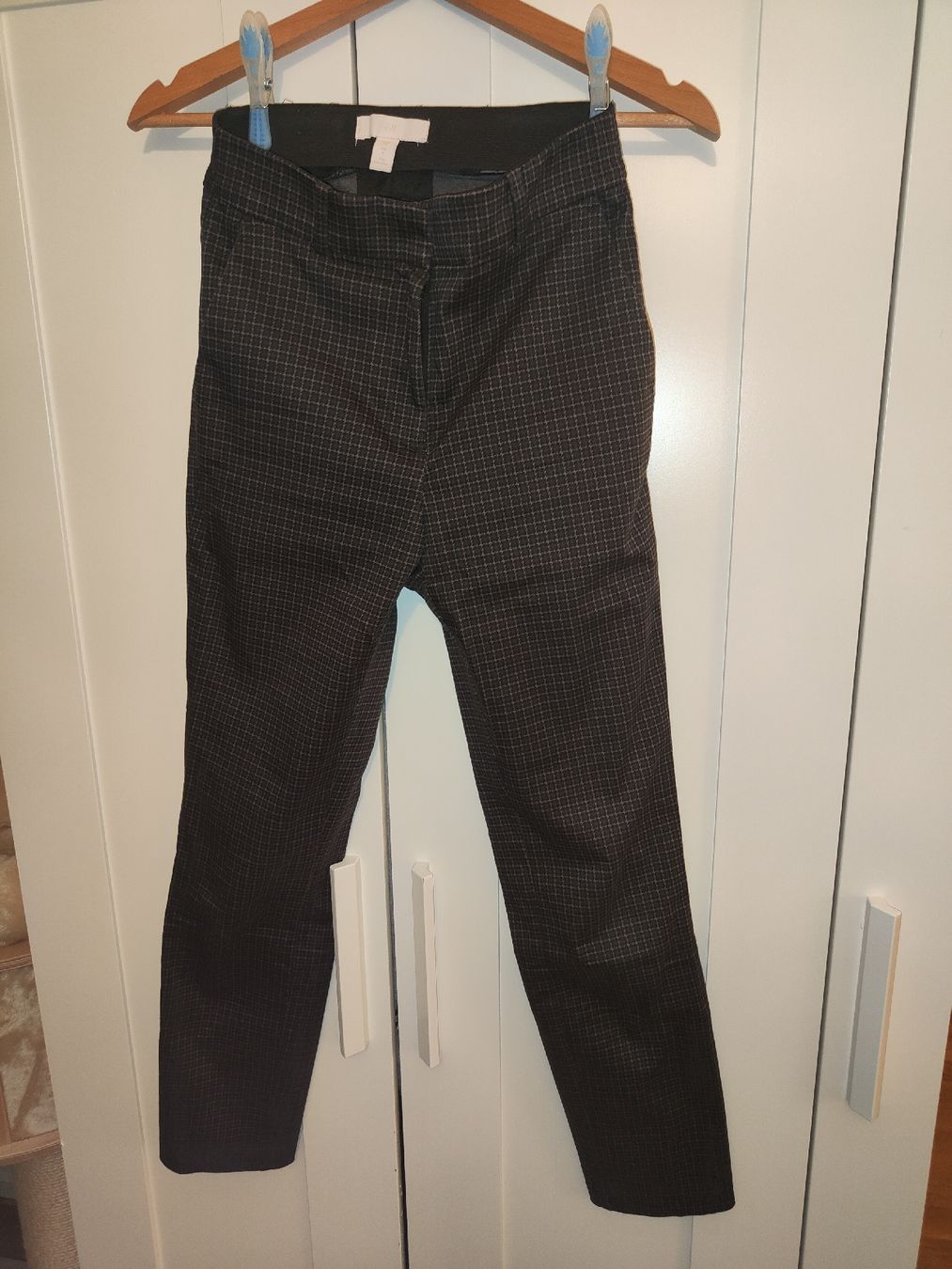 H&M Hosen: H&M Stoffhose Gr. 36 Kariert – Gebraucht aus Rheinfelden von JamieBabsi