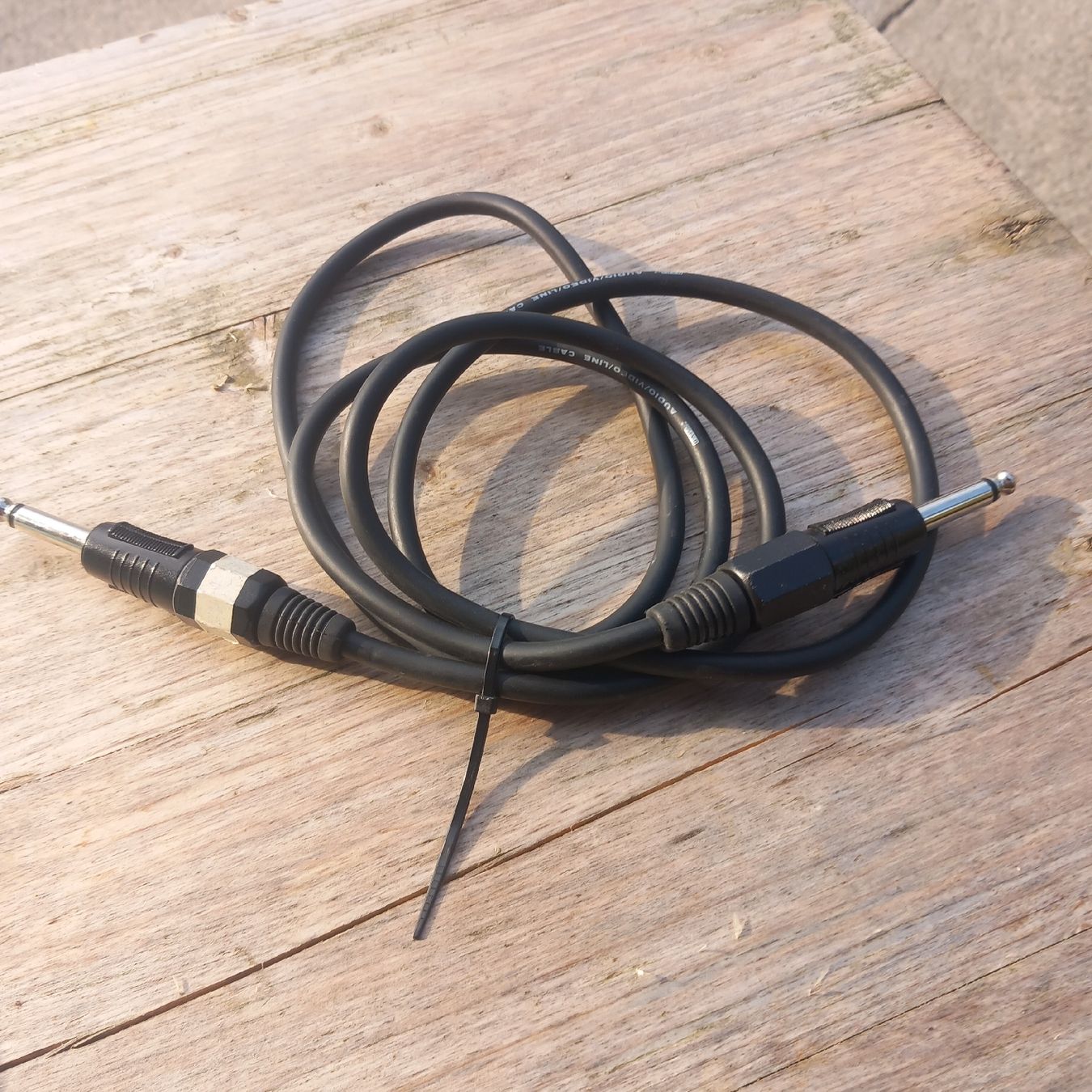Strumenti musicali: Audio 6.3mm Klinke auf Klinke – Usato da Ebnat-Kappel venduto da blazzi
