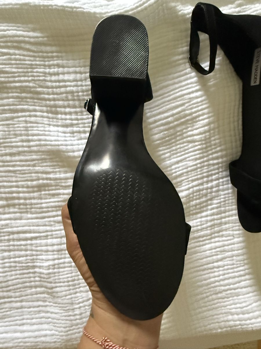 Damenschuhe: Steve Madden Riemchenheels Wildleder – Neu (gemäss Beschreibung) aus Zürich von van_h9h7 5