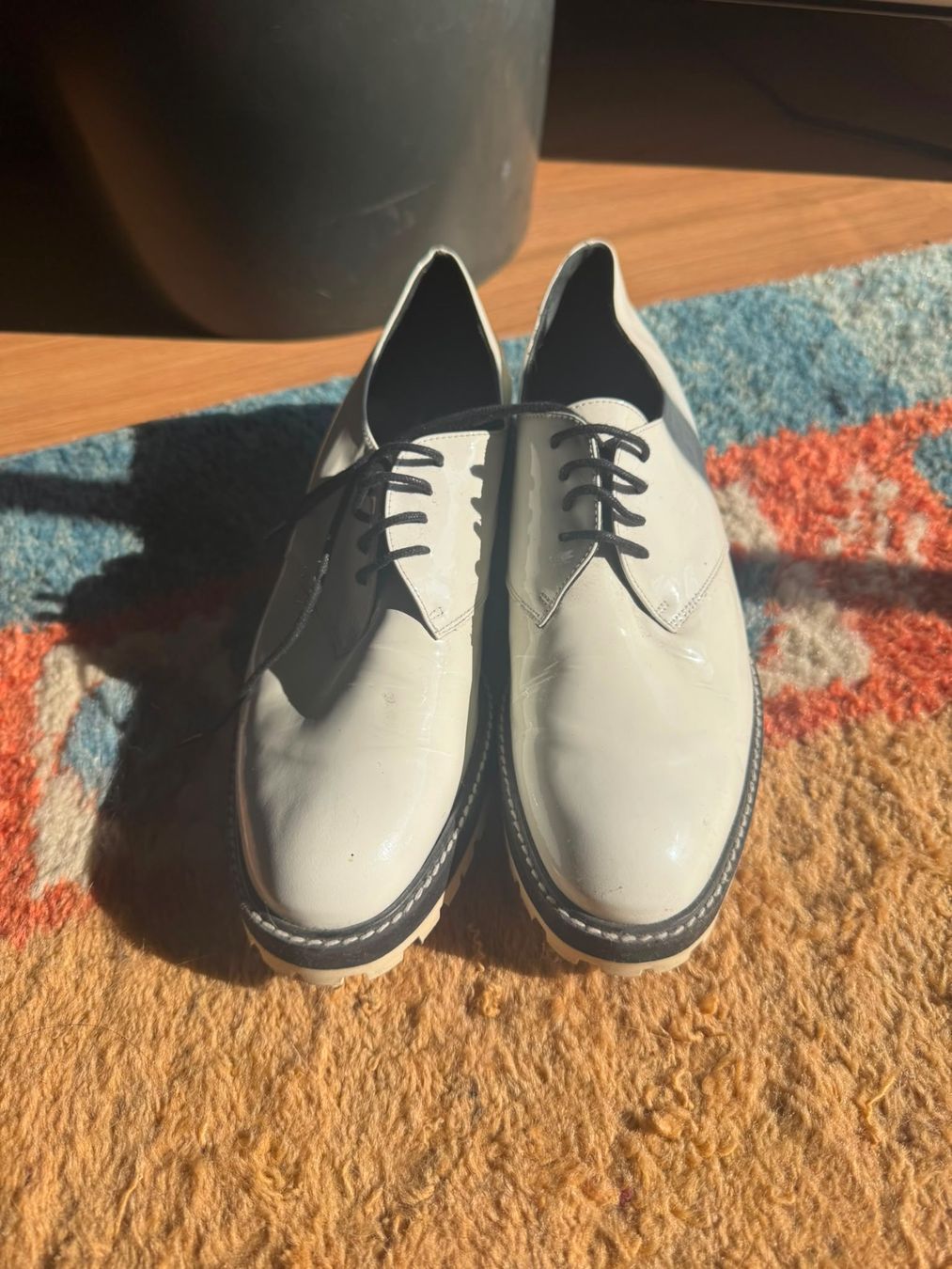 Scarpe da donna: Weisse Schnürschuhe – Usato da Winterthur venduto da nutzer2000