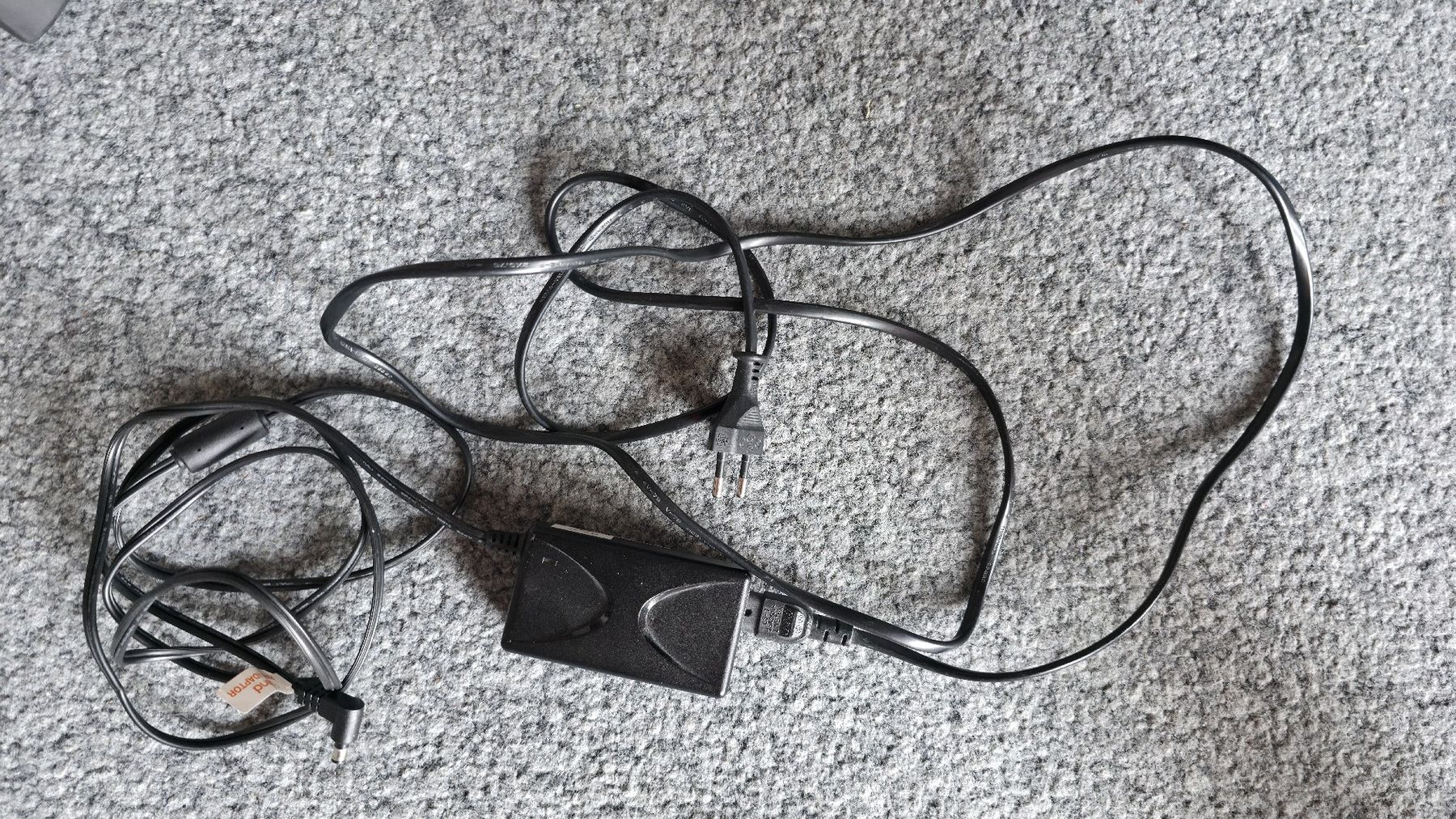 Roland Strumenti musicali: Roland Octapad-30 mit Sitz, Stand, 3 Pedale – Usato da Illighausen venduto da emlyndavies 6