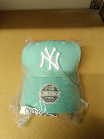 New Era 9FORTY Cap Damen Mintgrün Ungetragen Top Zustand
