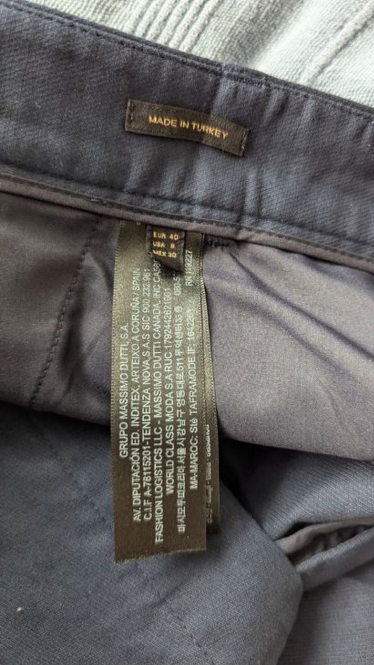 Pantaloni: Massimo Dutti navyblaue Hose – Usato da Sempach venduto da benzi70 3