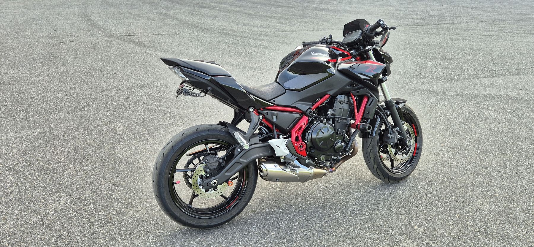 Kawasaki Strada: Kawasaki Z650 ABS – Usato da Herisau venduto da ste_g5wg 3