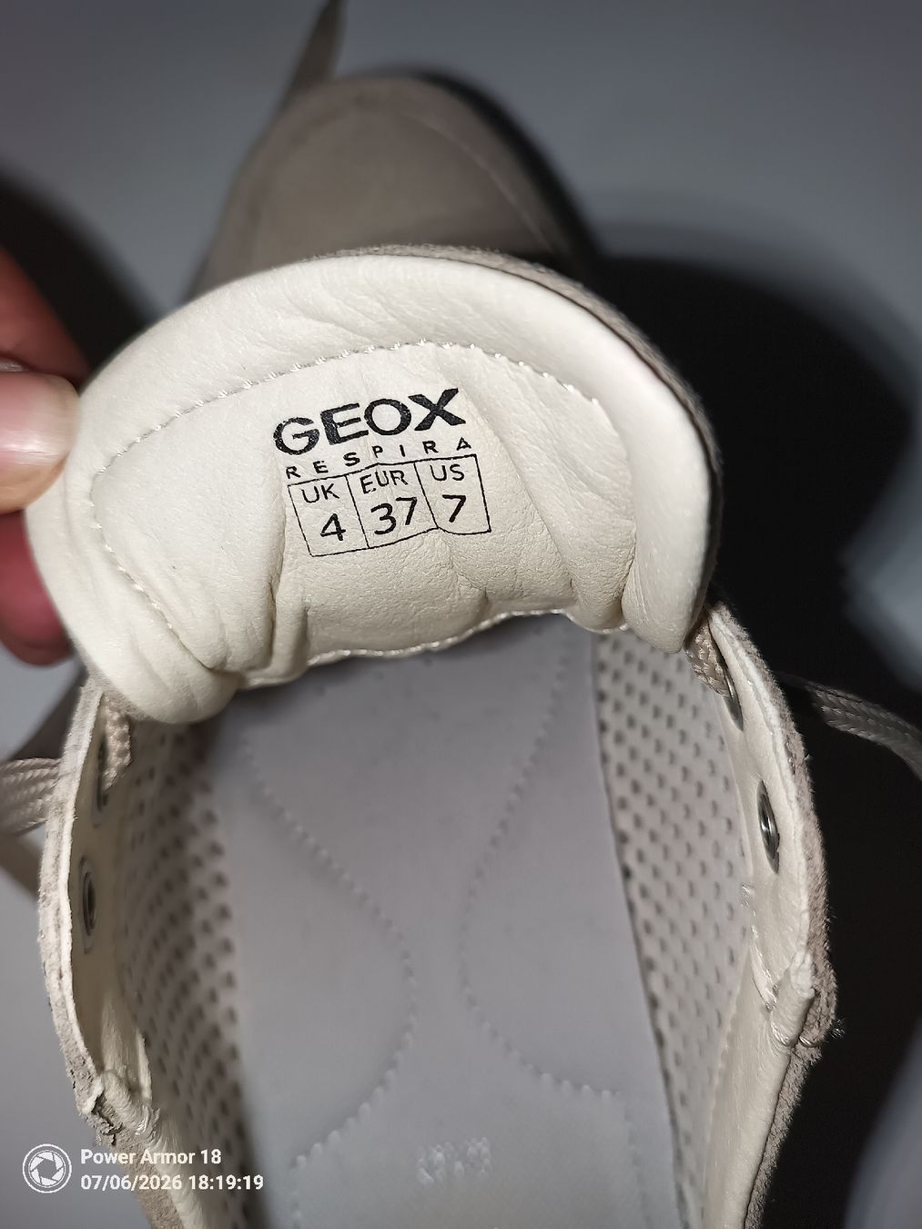 Geox Damenschuhe: Geox Sneaker beige Grösse 37 – Neu (gemäss Beschreibung) aus Bargen SH von sti_drf8 2