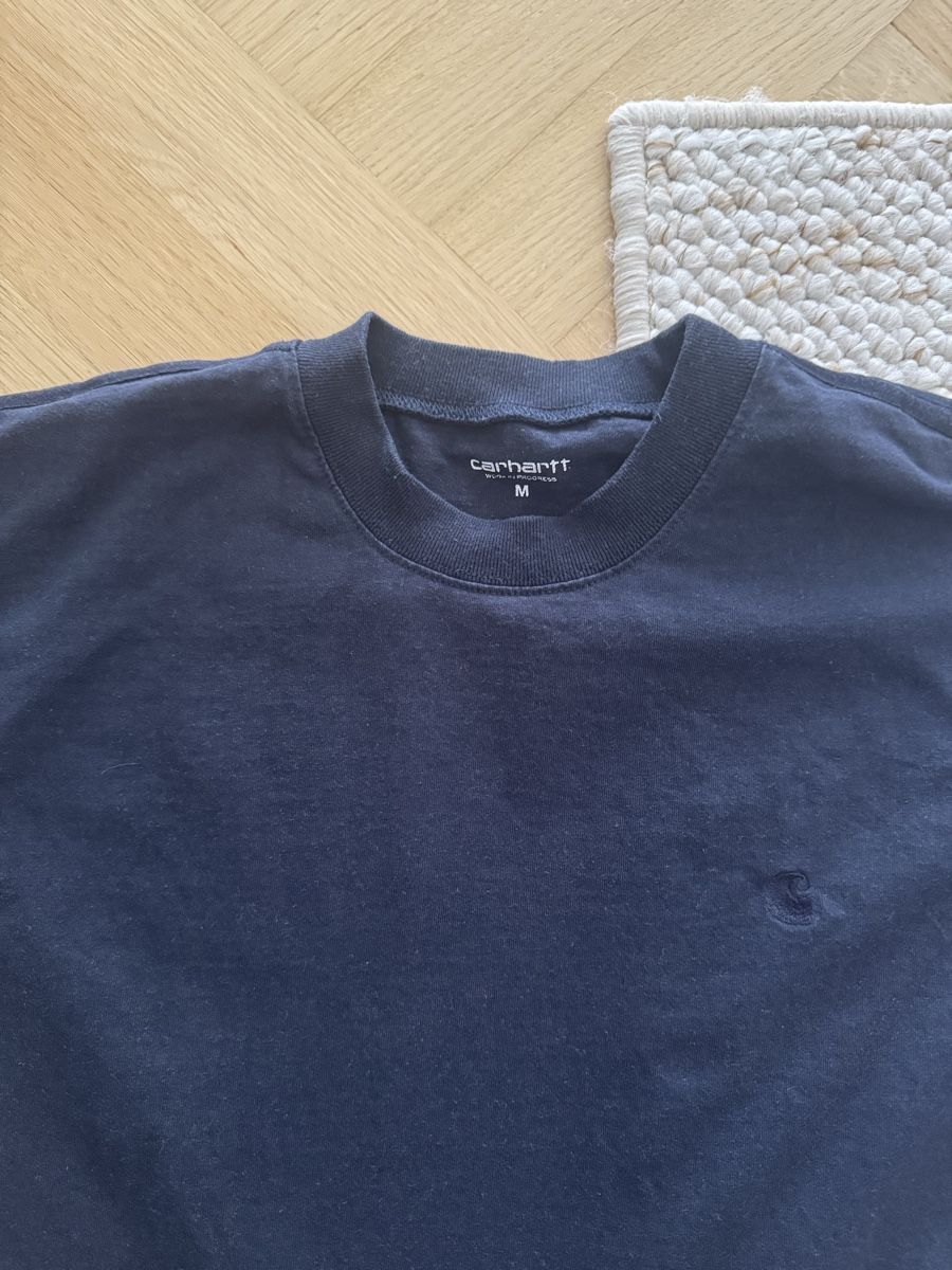 Carhartt T-Shirts: Carhartt Tshirt Navy  – Gebraucht aus Zürich von kat_ww7d 1