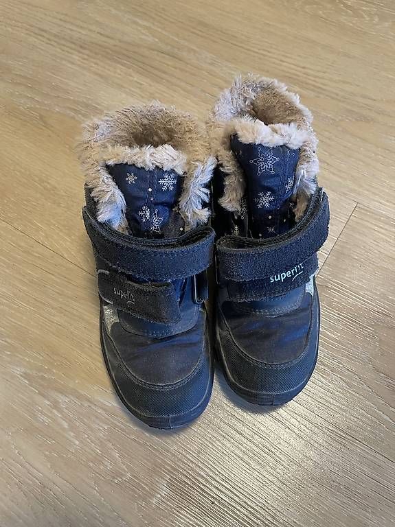 Scarpe per ragazzi: Superfit Winterschuh Gr 28 – Usato da Zürich venduto da JuliaSavv