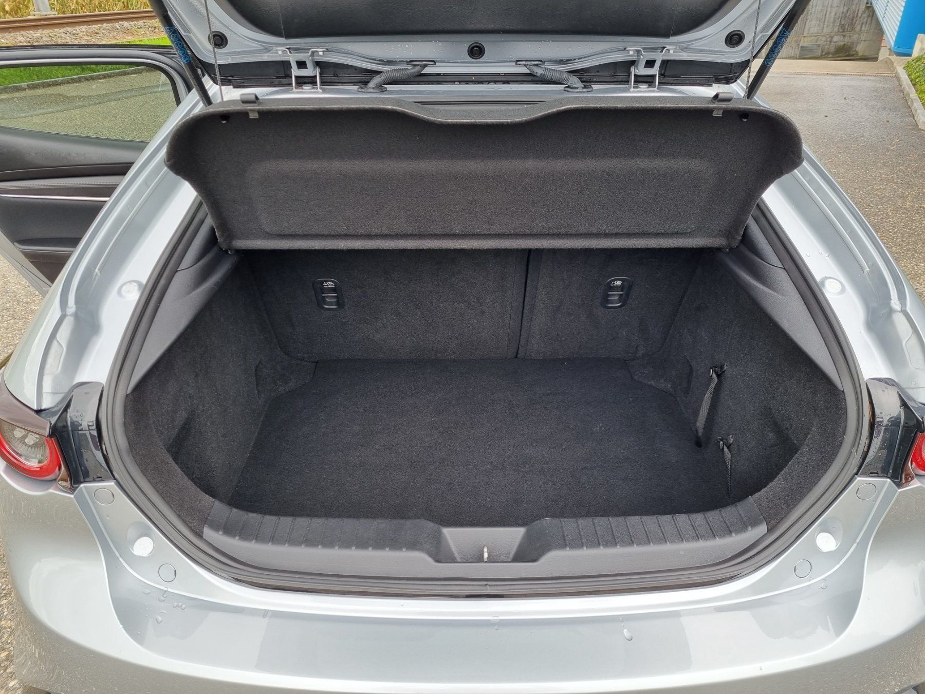 Mazda Automobili: Mazda 3  M-Hybrid 180 Revolution – Usato da Schaffhausen venduto da Buell1125CR 8