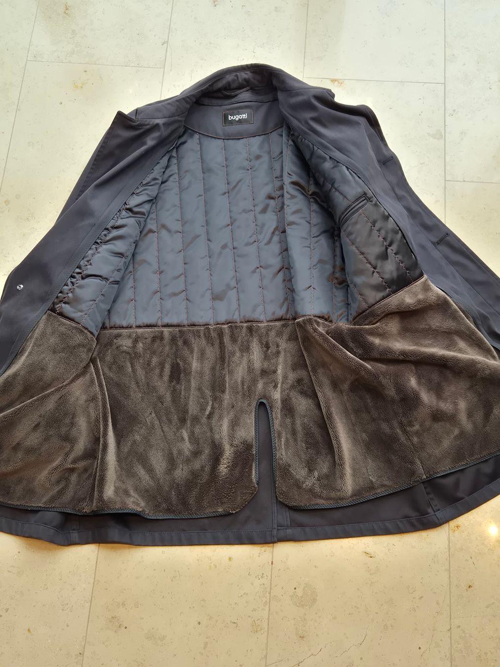 Bugatti Cappotti: Bugatti Herren Mantel Grösse M – Usato da Biberist venduto da stang4eva 2