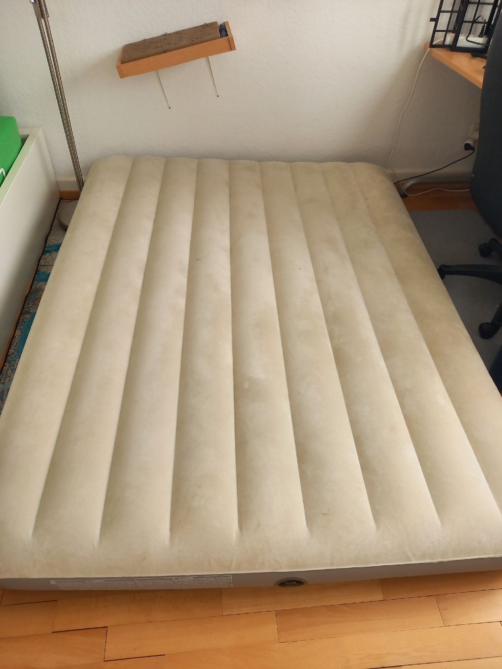 Matelas: Grosse Luftmatratze Intex – D'occasion à Bern par Coma0001