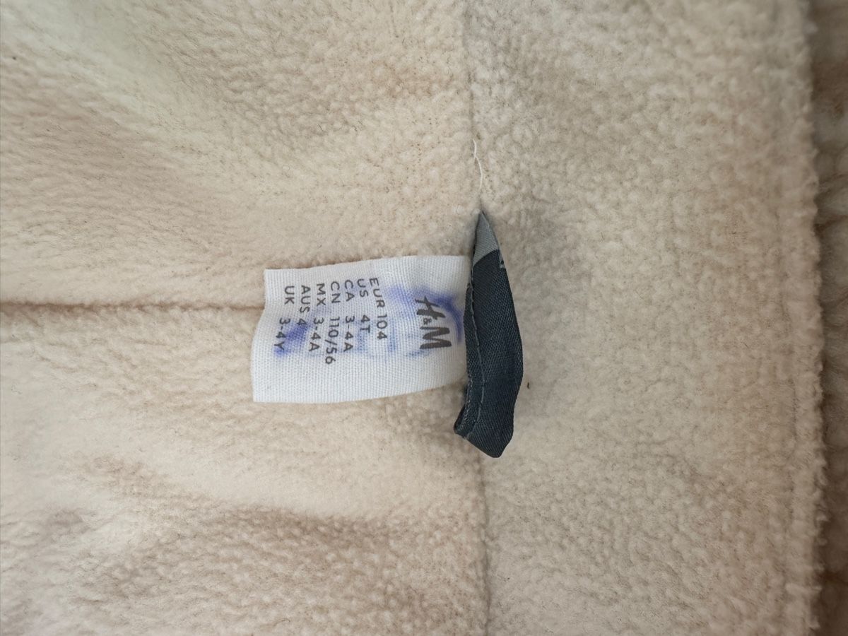 H&M Lotti di vestiti: Combinaison de neige H&M – Usato da Le Locle venduto da vespino906 2