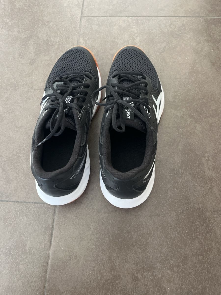 Asics Scarpe da uomo: ASICS Turnschuhe – Nuovo (secondo la descrizione) da Oberwil BL venduto da Valentina99 2