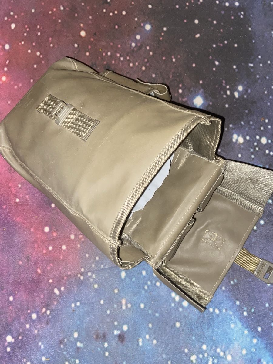 Schweizer Armee Borse: Schweizer Armee ABC Abwehr Material Tasche, GT90 , 1989 – Usato da Ostermundigen venduto da bargirl 3