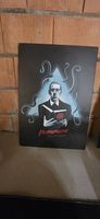 Displate Necronomicon  H.P. Lovecraft Metallposter