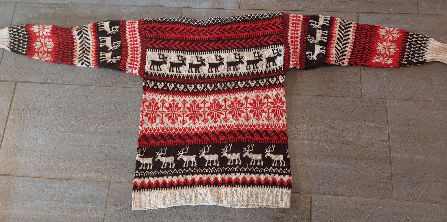 Maglioni & Felpe: Winterlicher Norwegerpullover mit Rentieren Gr. M – Usato da Summaprada venduto da nora014 1