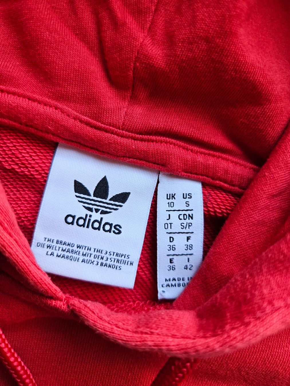Adidas Pullover & Sweatshirts: Cropped Sweater adidas Grösse S retro Pullover Hoodie – Gebraucht aus Hägglingen von United-Village-Trade 3