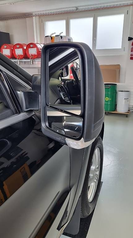 Jeep Tutti pezzi di ricambio auto: Ausziehbare Seitenspiegel – Usato da Beinwil am See venduto da rimeina 4