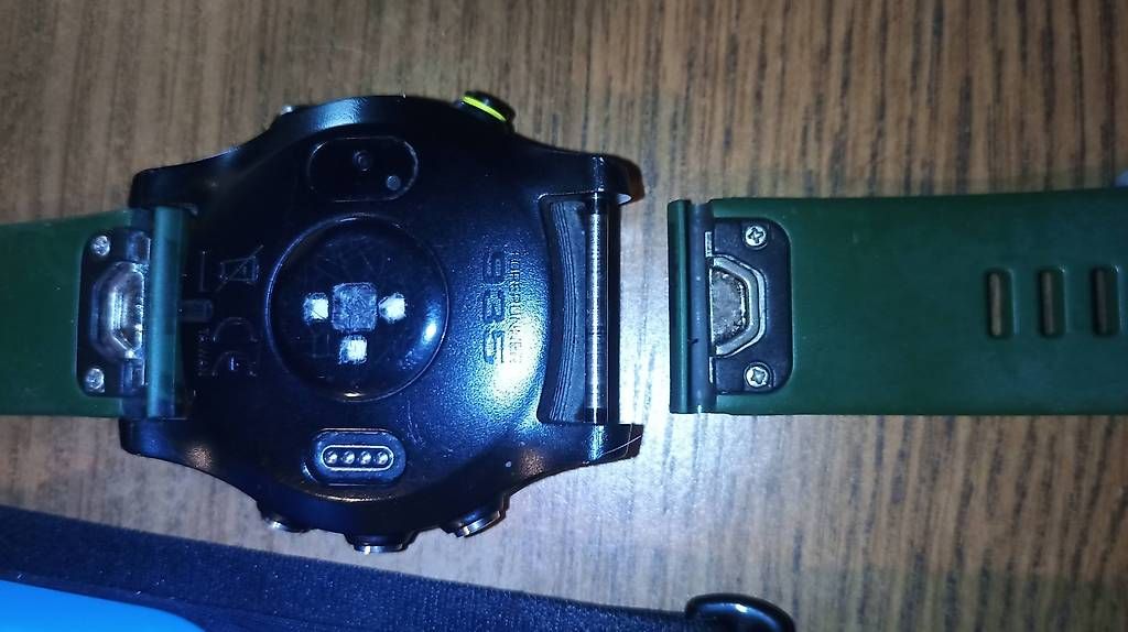 Smartwatch: Garmin Forerunner 945 mit Quick Release  ***RESERVIERT*** – D'occasion à Benken SG par Suze74 1