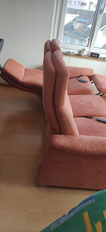 Sofas: Canapé, sofa – D'occasion à Le Locle par mul_5jmj 2