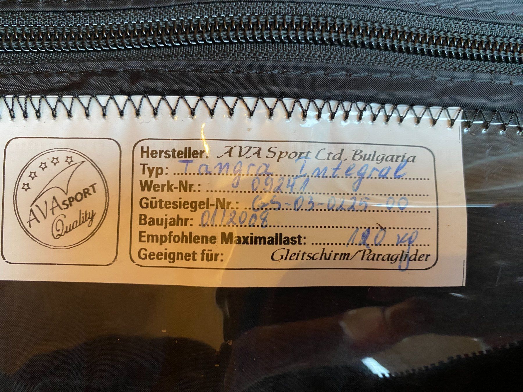 Sport dell'aria & Aquiloni: Gleitschirm Paratech P26 M mit Gurtzeg und Helm – Usato da Birmensdorf ZH venduto da Dania1 6