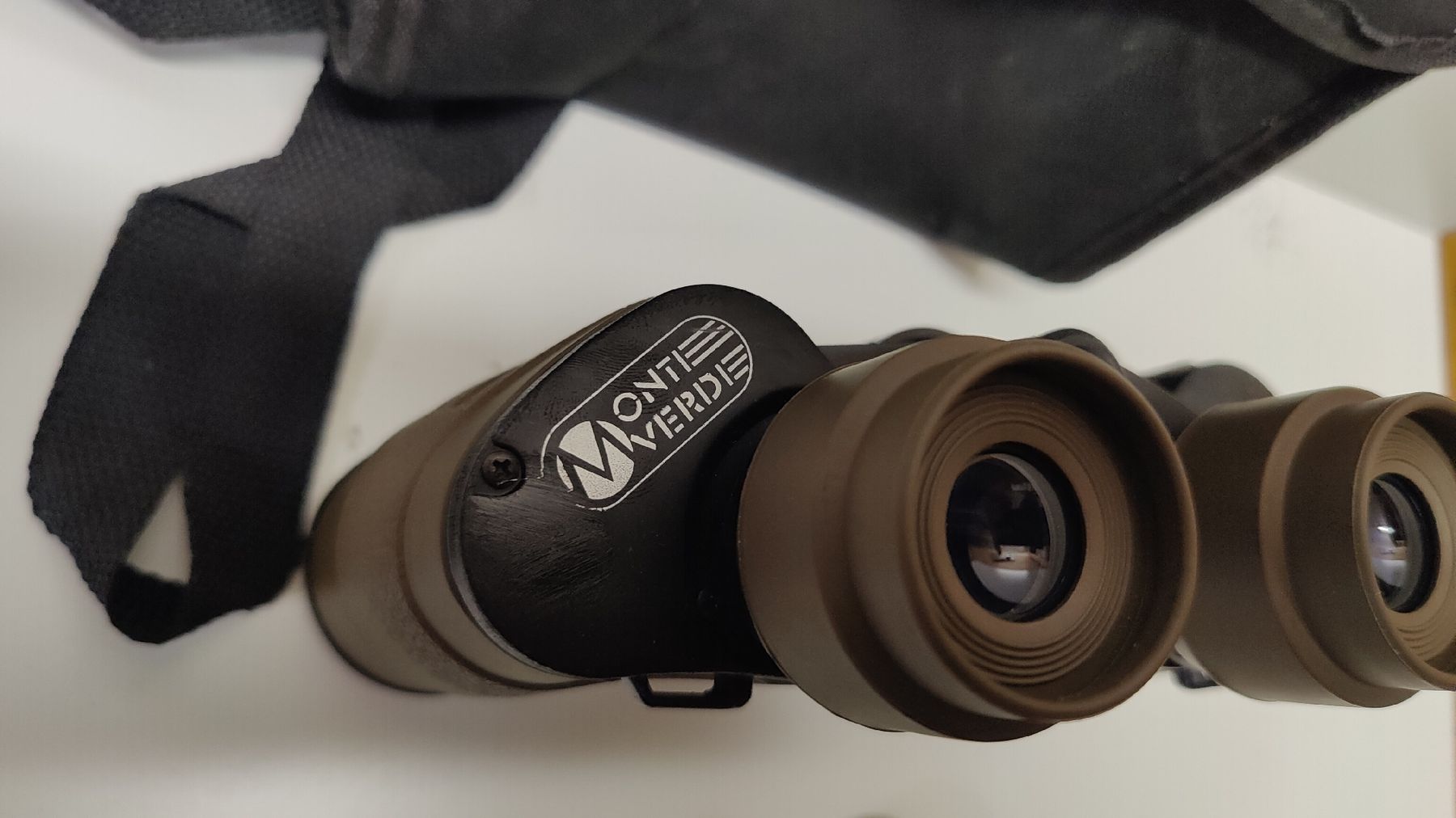 Binocoli: Fernglas Monte Verde mit Tasche (L3) – Usato da Neuenhof venduto da bro_9zsg 3