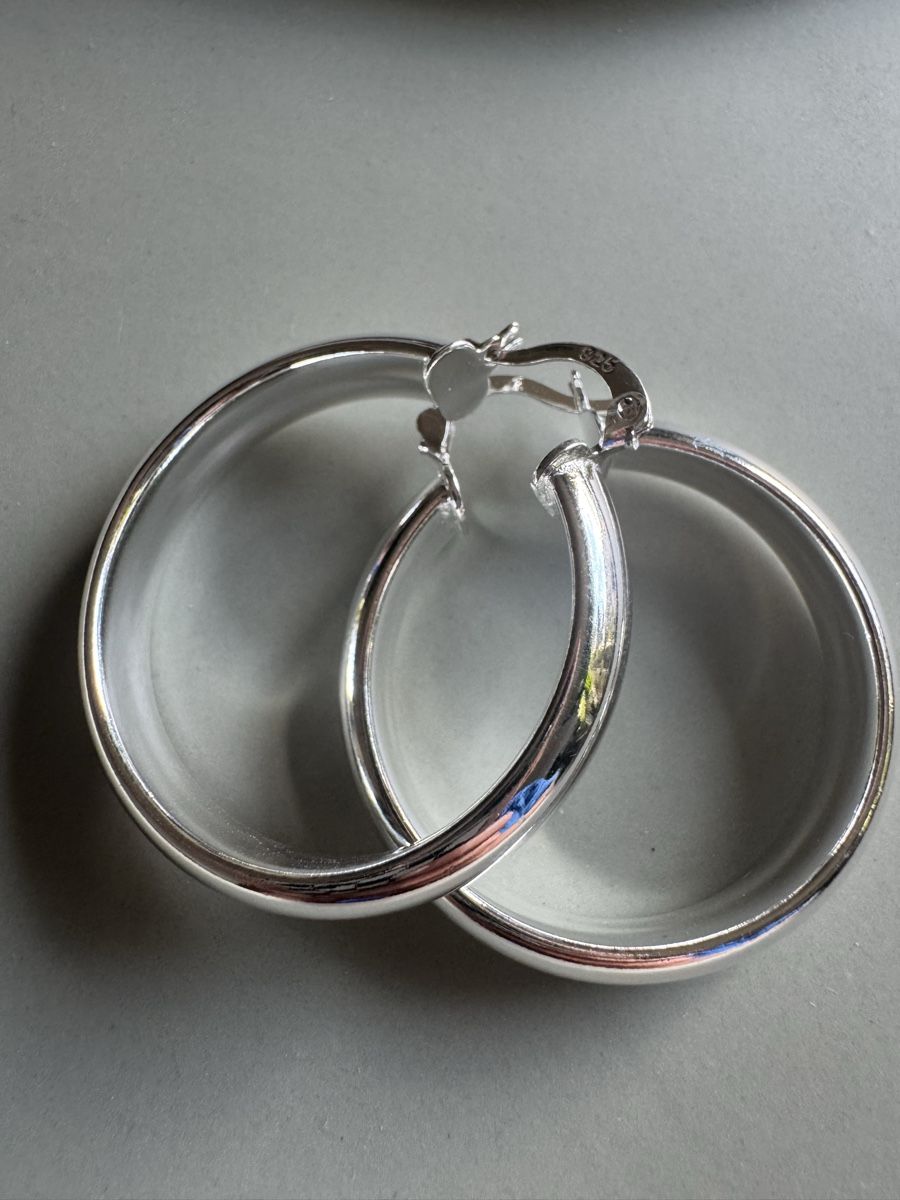 Orecchini pendenti & Orecchini a lobo: Silber Creolen 925er Sterling Silber – Nuovo e nell'imballaggio originale da Männedorf venduto da mariadelrocioeberle 1