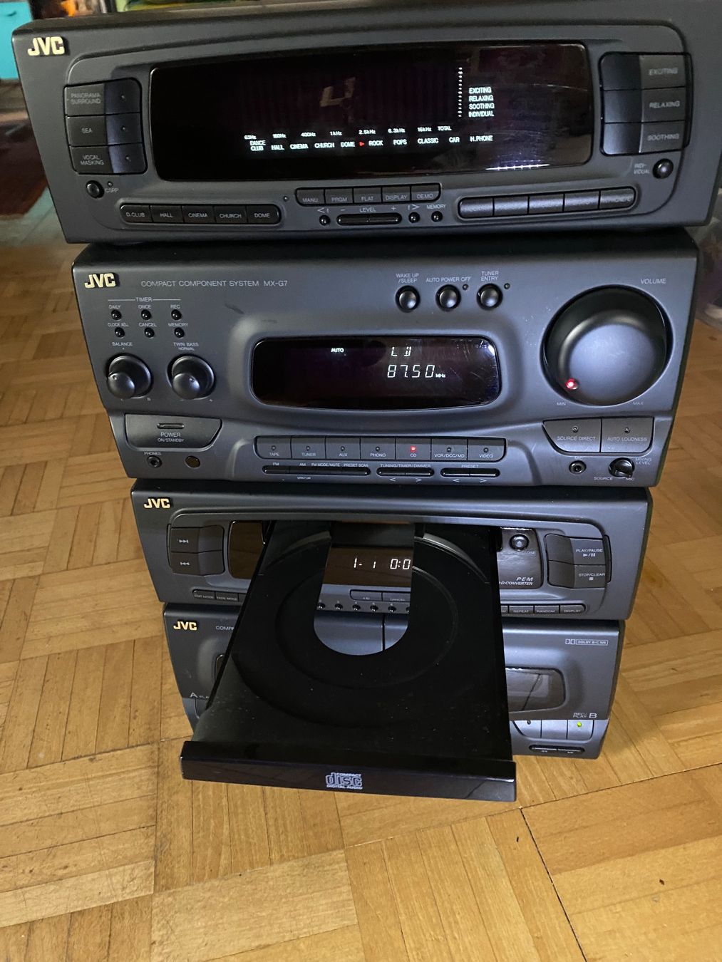 JVC Radio: JVC Kompakt-Stereoanlage – Usato da Bronschhofen venduto da Tarzanspyder 4